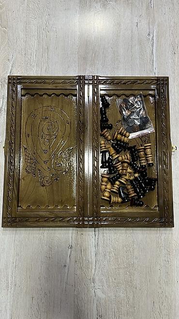 Çantalar: Metal fiqurlu şahmat dəsti.qiymetler ferqlidir.35 AZN-dən — 6