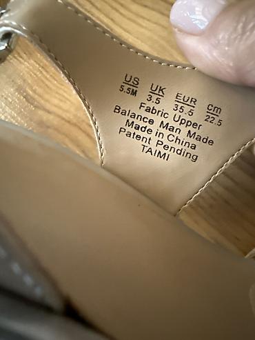 charles keith кошелек: Босоножкалар, 35.5, Колдонулган, түсү - Саргыч боз, Өзү алып кетүү — 3