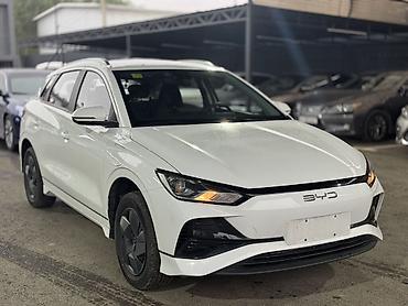 BYD E2: 2025 г., Автомат, Электромобиль, Хэтчбэк