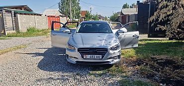 geely e5: Hyundai Grandeur: 2019 г., Седан — 1