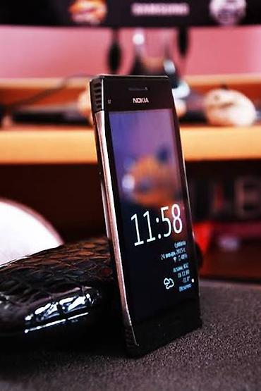 Nokia X7-00, Б/у, цвет - Серый