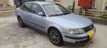 Volkswagen: Volkswagen Passat: 2000 г., 1.8 л, Механика, Бензин, Седан