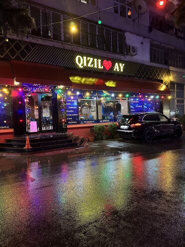 Ofisiantlar: Ofisiant tələb olunur, Restoran, Gündəlik ödəniş, 30-45 yaş, 1 ildən az təcrübə