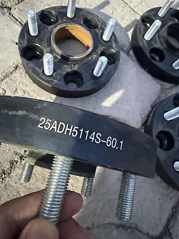 проставки на пружину: Продаю проставки на Toyota 
25 с болтами! — 1