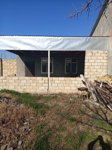 Mingəçevir, 100 kv. m, 1 otaqlı, Hovuzsuz, Qaz, İşıq, Su