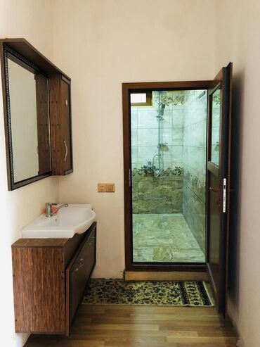 Uzunmüddətli kirayə evlər: 100 kv. m, 3 otaqlı, Kombi, Qaz, İşıq — 10