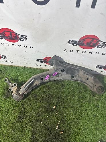 qg15: Рычаг подвески передний правый для Nissan Almera (N16), двигатель QG15 — 1
