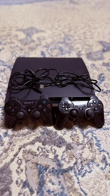 Игровая приставка Sony PlayStation 3 (Slim) Комплектация: - Консоль