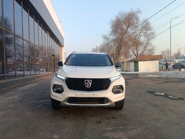 Другие Автомобили: Срочно продаю Baojun Машина в хорошем состоянии без вложения, свежий