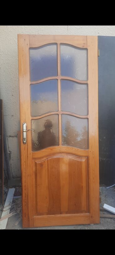 Бункерные двери: 200x90 qapılar çərçivəli yaxşı vəziyyətdədirlər