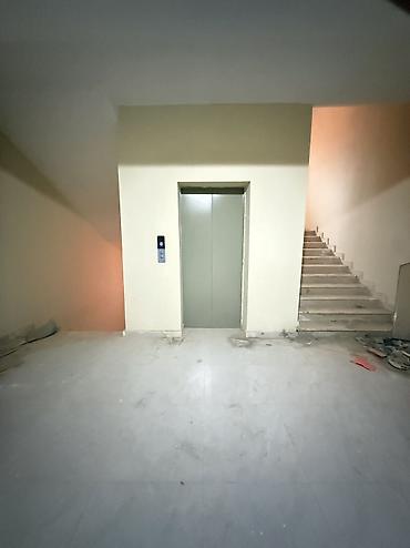 Yeni tikili: Studiya, Yeni tikili, 50 kv. m — 2