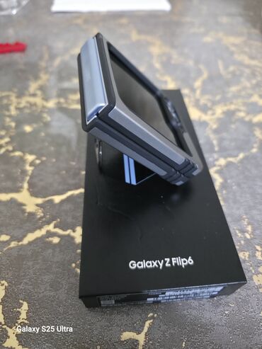 Samsung: Samsung Galaxy Z Flip6 — 7