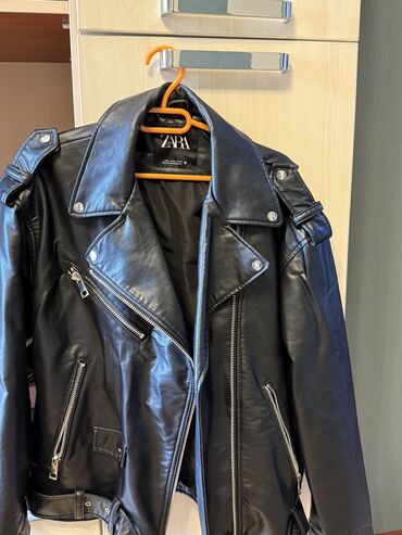 yeni lifcikler: Dəri kurtka, Zara, M (EU 38)