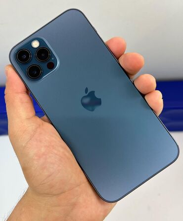 Apple iPhone: IPhone 12 Pro, Б/у, 128 ГБ, Pacific Blue, Чехол, 80 %