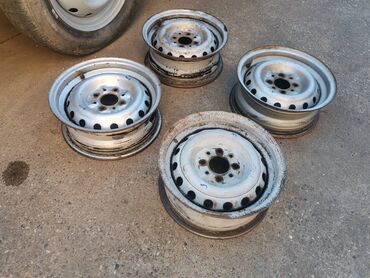 Auto delovi: Felne celicne Lada 7 Riva 13" br. 1-4. Polovne, ocuvane. Skinute sa — 3