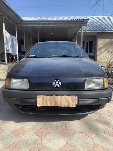 чехол для машины бу: Volkswagen Passat Variant: 1992 г., 1.8 л, Механика, Бензин, Универсал