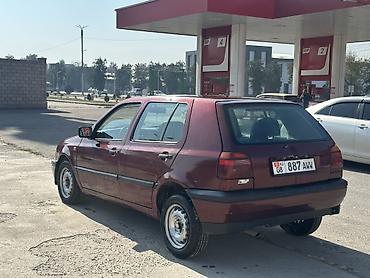 арзан голф: Volkswagen Golf: 1992 г., 1.8 л, Механика, Бензин, Хэтчбэк — 3