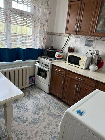 Продажа домов: 1 комната, 34 м², 104 серия, 4 этаж, Косметический ремонт