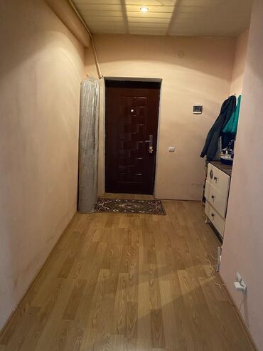 Qonaq otağı dəstləri: TV altlığı — 6