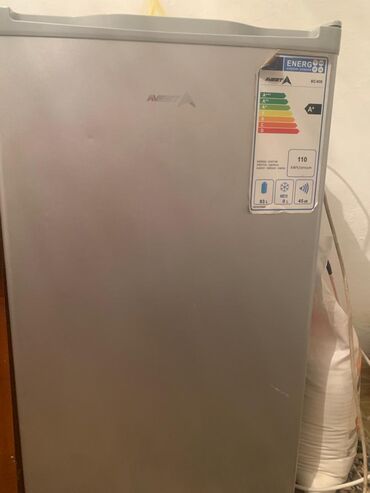 Другое холодильное оборудование: Холодильник сатылат ичи таза бойдон почти жаны