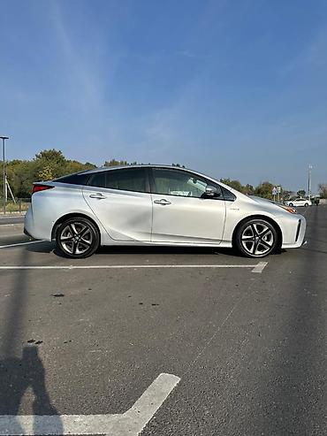 Унаа сатуу: Toyota Prius: 2018 г., 1.8 л, Вариатор, Гибрид, Лифтбек — 7