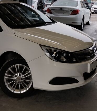 BYD: BYD : 2019 г., 1.5 л, Автомат, Электромобиль, Седан