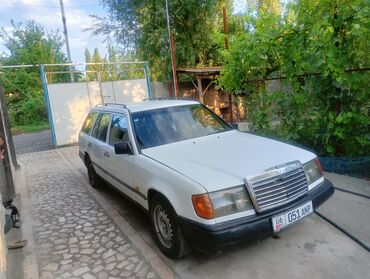 продаю автомобиль в рассрочку: Mercedes-Benz 300: 1987 г., 2.5 л, Механика, Дизель, Универсал