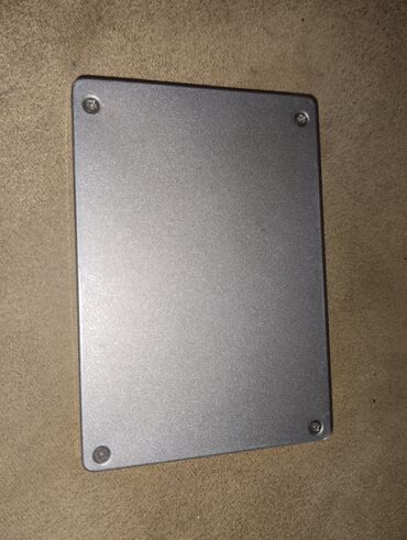 Elektron kitablar: Daxili SSD disk Crucial, 256 GB, 2.5"