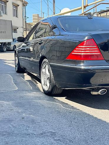 bentley flying spur 6 w12: Mercedes-Benz S-Class (W220), s350 qara sedan Xüsusiyyətlər: - Kuzov — 3