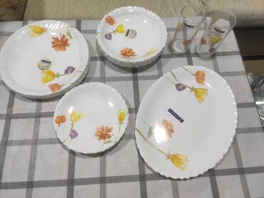 Кухонные наборы: Набор Luminarc 3100с тарелок и стаканов по 6шт и одно блюдо, кофейный — 4