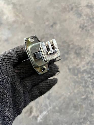 key maker: Неизвестный ограничитель двери, Неизвестный дверной ограничитель — 2
