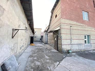 Долгосрочная аренда домов: 750 м², 15 комнат, Евроремонт, Забор, огорожен, Парковка — 20