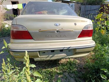 Daewoo: Daewoo Nexia: 2006 г., 1.6 л, Механика, Бензин, Седан — 3