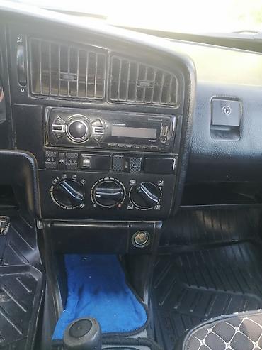 Volkswagen: Volkswagen Passat Variant: 1993 г., 1.8 л, Механика, Бензин, Универсал — 14