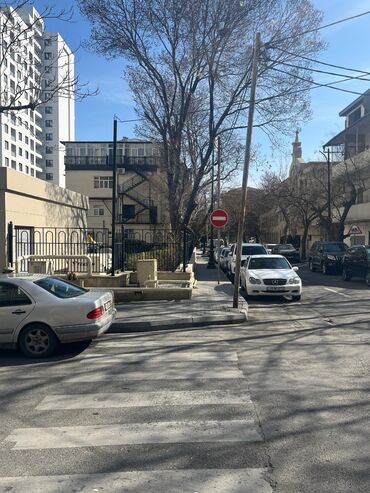 Digər kommersiya daşınmaz əmlakı: Sahibi tərəfindən icarəyə verilir: Səbayıl rayonu,Bayıl qəsəbəsi — 10