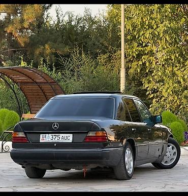 кузов жугили: Mercedes-Benz W124: 1993 г., 2.2 л, Автомат, Бензин, Седан — 4
