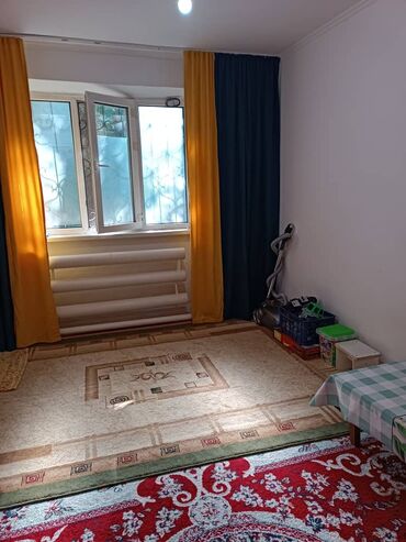 квартира одна ком: 1 комната, 18 м², Общежитие и гостиничного типа, 1 этаж, Косметический ремонт