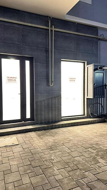 bakixanovda: Satılır: Vitrinli obyekt (ofis/mağaza/servis sahəsi) Xüsusiyyətlər — 1