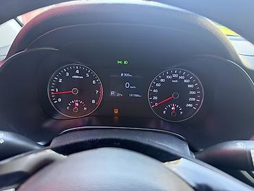 Kia: Kia K3: 2018 г., 1.6 л, Вариатор, Бензин, Седан at lalafo.kg — 9 Kia: Kia K3: 2018 г., 1.6 л, Вариатор, Бензин, Седан — 9