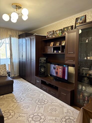 жертам квартира берилет: 3 комнаты, 65 м², Индивидуалка, 4 этаж