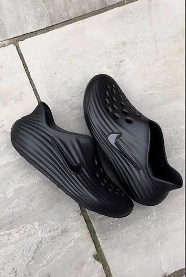 crocs original: Мужские кроссовки, 40.5, 41, Nike, Новый, цвет - Черный — 1