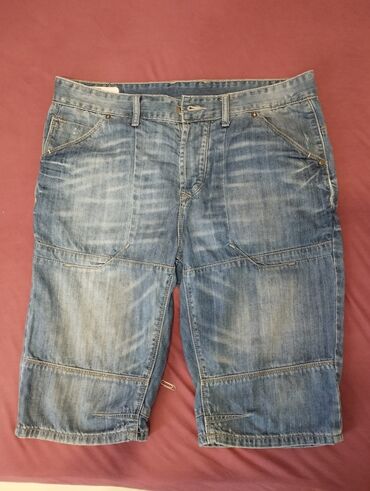 женские джинсовые шорты по колено: Шорты цвет - Синий