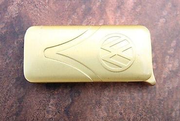 Upaljači i prateća oprema: Volkswagen Official VW lighter Vintage KENT AS, Karo upaljač. Cena za — 1