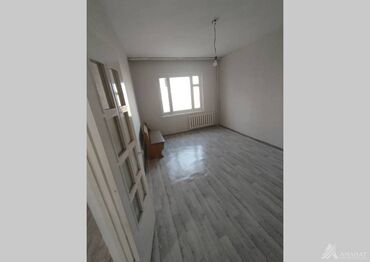 Продажа квартир: 3 комнаты, 70 м², 106 серия, 4 этаж, Косметический ремонт