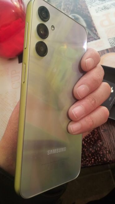 samsung e620: Samsung Galaxy A24 4G, 128 GB, rəng - Boz, Zəmanət, Düyməli, Sensor