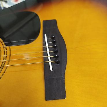 цена гитары: Акустическая гитара Yamaha F310 + чехол, каподастр, медиаторы и вторая — 5