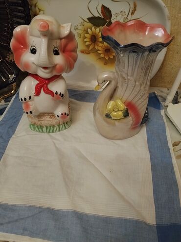 Kurtkalar: Məhsul: Çay-servis və süfrə dəsti + metal çəngəl-bıçaq-qab-qacaq — 26