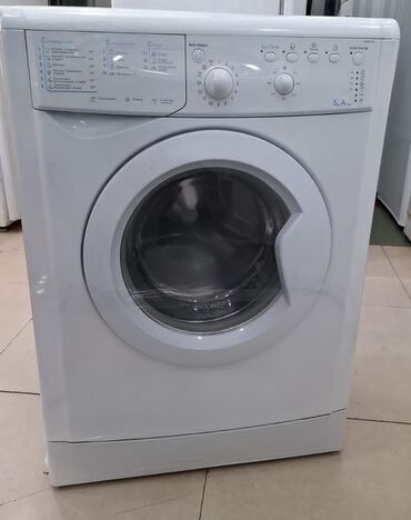 Divanlar: Paltaryuyan maşın Indesit, 5 kq, Ödənişli çatdırılma