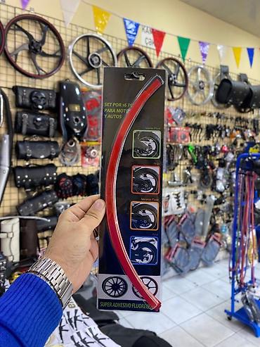 şuadan qoruyan eynək: Motosiklet və avtomobil təkərləri üçün flüoresan kənar yapışqan lent — 1