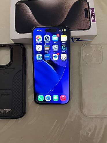 tank 3 pro max: IPhone 15 Pro, 256 GB, Natural Titanium — 4